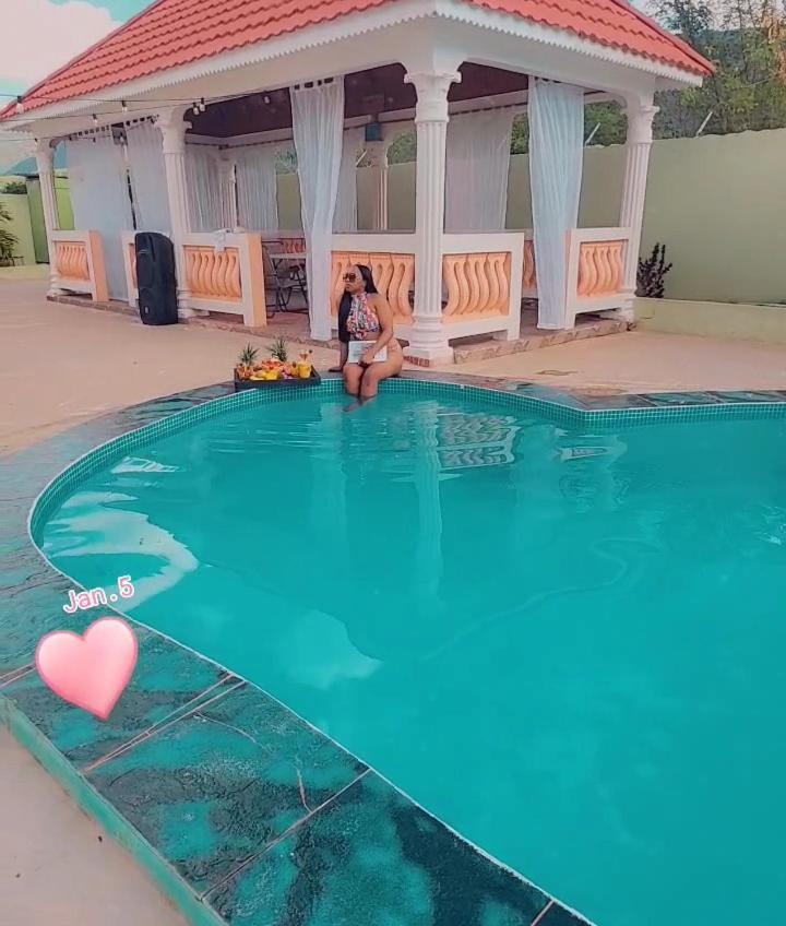 Eve'S Rockaway Villa Alligator Pond Village ภายนอก รูปภาพ