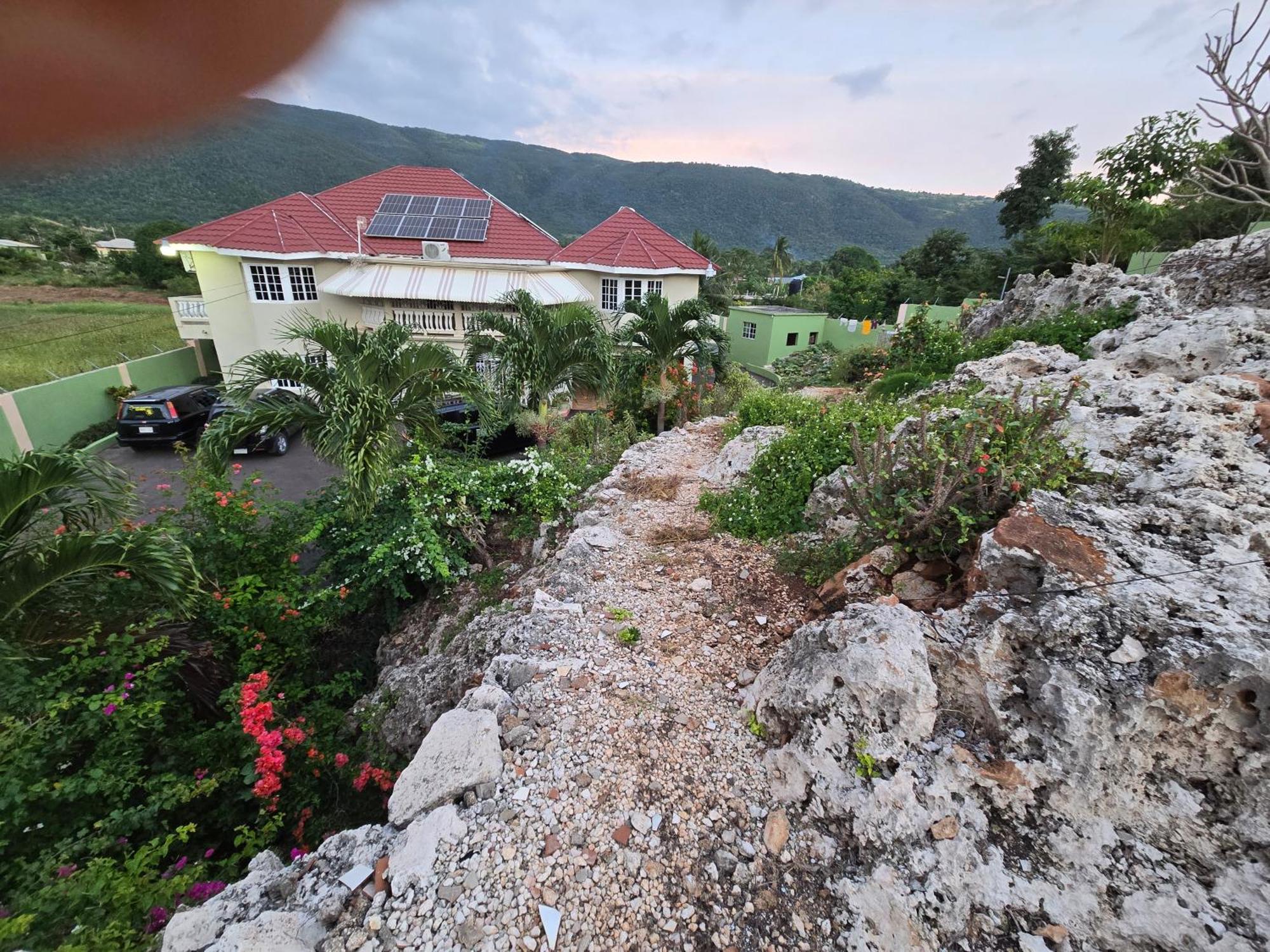 Eve'S Rockaway Villa Alligator Pond Village ภายนอก รูปภาพ