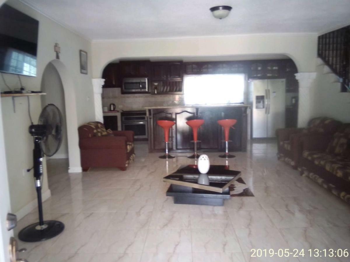 Eve'S Rockaway Villa Alligator Pond Village ภายนอก รูปภาพ